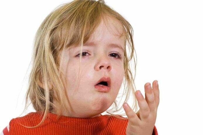 toux chez un enfant avec des parasites